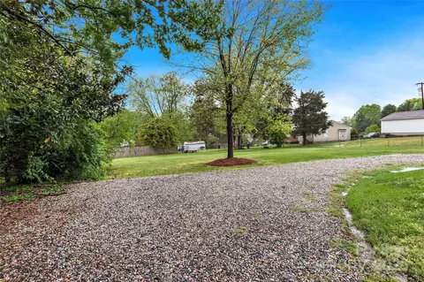 4106 Patsy Dr, Winston Salem, NC 27107 photo 21