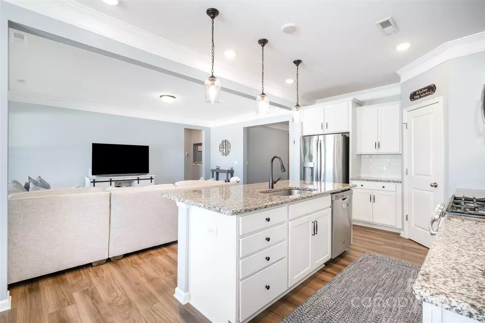 Kitchen - 108 Toxaway St, Mooresville, NC 28115 photo 4 of 4