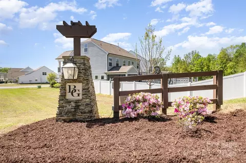 View/Area - 108 Toxaway St, Mooresville, NC 28115 photo 1 of 1