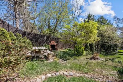 Exterior - 35 Johnson St, Canton, NC 28716 photo 5 of 6