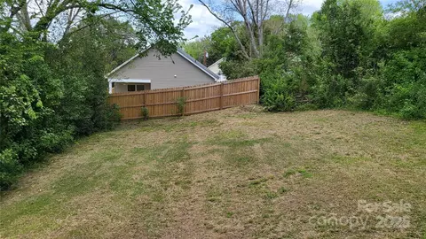 Other - 925 14th St, Lancaster, SC 29720 photo 5 of 5