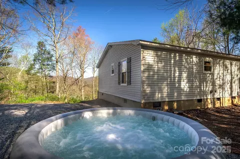 55 Whitaker Cir, Fairview, NC 28730 photo 34