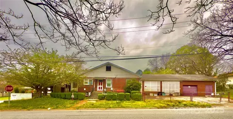 204 Lloyd St, Salisbury, NC 28144