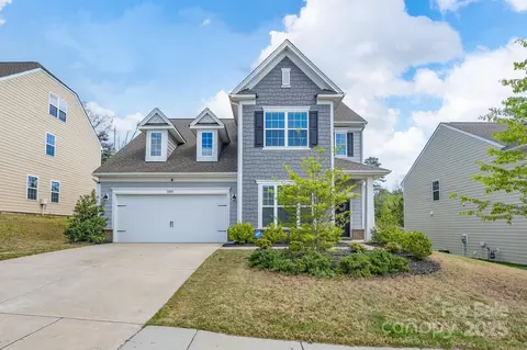 16803 Cozy Cove Rd, Charlotte, NC 28278