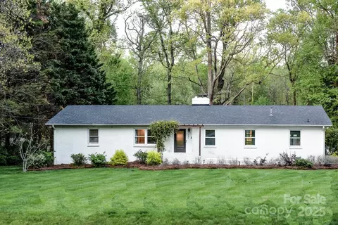 1201 Robinhood Cir, Charlotte, NC 28227