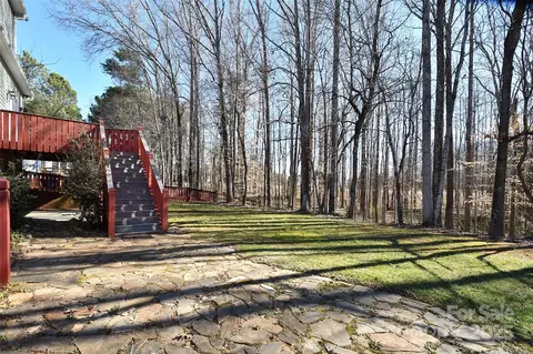Exterior - 131 Covington Dr, Advance, NC 27006 photo 3 of 9