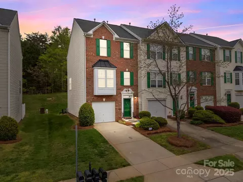 10308 Garrett Grigg Rd, Charlotte, NC 28262