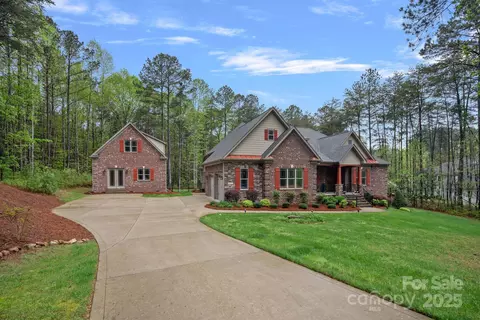 4637 Gold Finch Dr, Denver, NC 28037