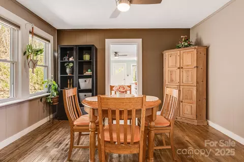 Dining - 1041 Groundhog Rd, Canton, NC 28716 photo 3 of 3
