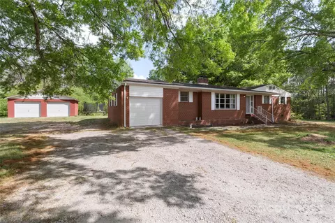 1099 S Potter Rd, Lancaster, SC 29720 photo 6