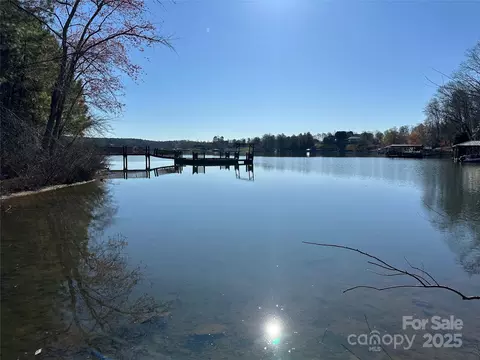 00 Goose Creek Dr, Taylorsville, NC 28681