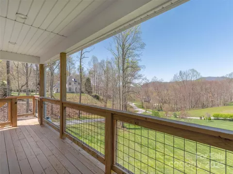 4 Guy Way, Canton, NC 28716 photo 2