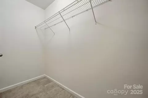 3944 Hemingway Nw Dr NW, Hickory, NC 28601 photo 13