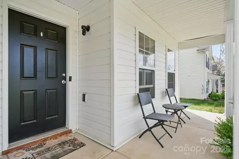 3944 Hemingway Nw Dr NW, Hickory, NC 28601 photo 18