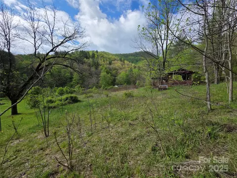00 Greens Creek Rd, Sylva, NC 28779