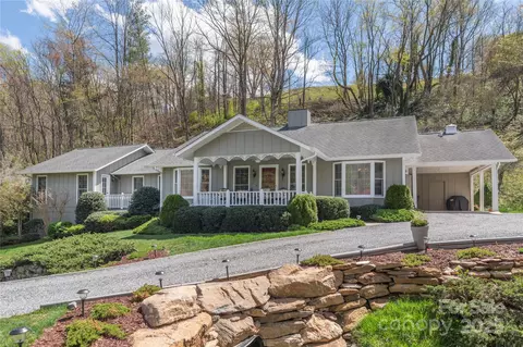 549 Eagles Nest Rd, Waynesville, NC 28786