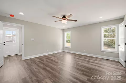 Living - 203 E 27th St, Kannapolis, NC 28083 photo 5 of 5