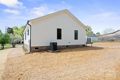 Exterior - 203 E 27th St, Kannapolis, NC 28083 photo 1 of 2