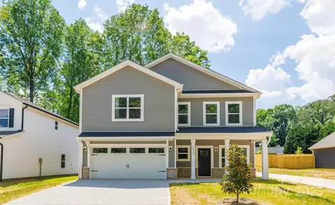 1032 Dooley Dr, Charlotte, NC 28227