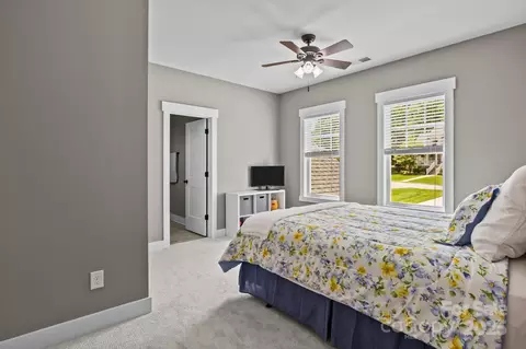 Bedroom - 6743 Fox Ridge Cir, Davidson, NC 28036 photo 4 of 5