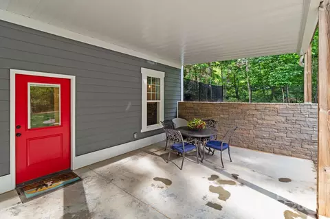 Exterior - 6743 Fox Ridge Cir, Davidson, NC 28036 photo 4 of 6