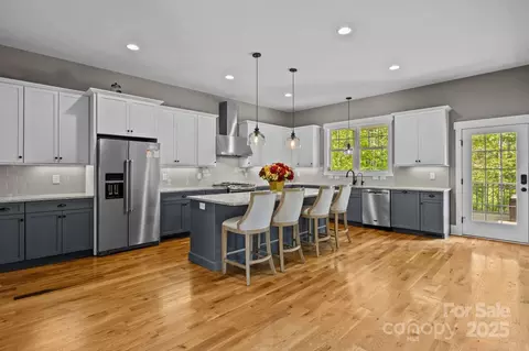 Kitchen - 6743 Fox Ridge Cir, Davidson, NC 28036 photo 1 of 10
