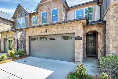 9551 Glenburn Ln, Charlotte, NC 28278