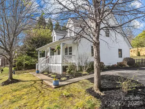 Meadowview Drive, Saluda, NC 28773 photo 3