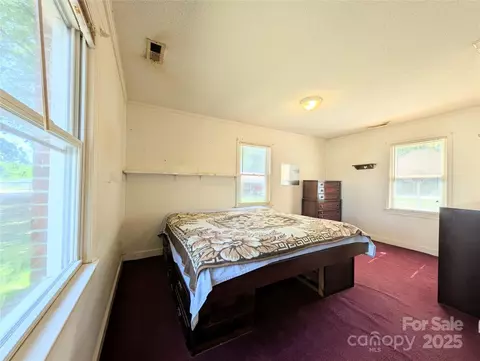 Bedroom - 473 Grace Ave, Lancaster, SC 29720 photo 2 of 6