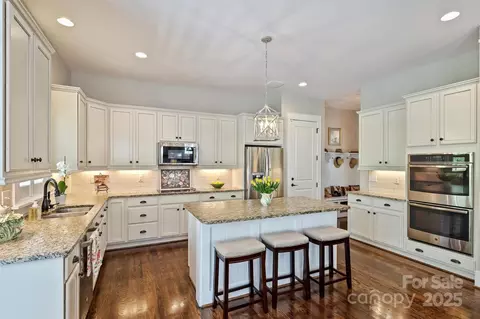 727 Bluff Loop Rd, Rock Hill, SC 29730 photo 13