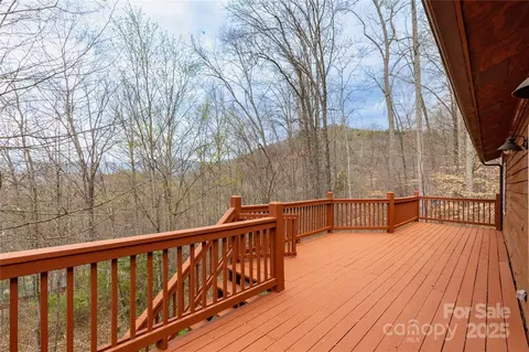 63 Wabash E Dr E, Sylva, NC 28779 photo 14