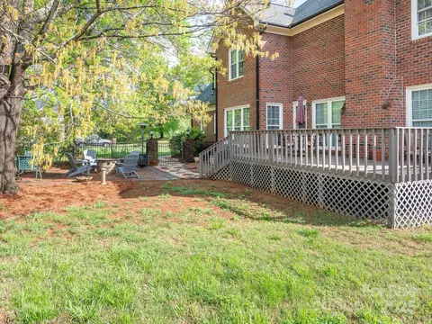 126 Pointer Se Ct SE, Concord, NC 28025 photo 2