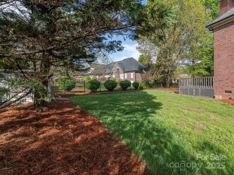 126 Pointer Se Ct SE, Concord, NC 28025 photo 32