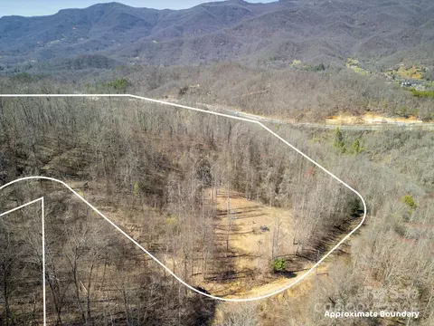 6 Copperhead Cv, Sylva, NC 28779 photo 19