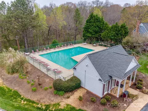 609 Tysons Forest Dr, Rock Hill, SC 29732