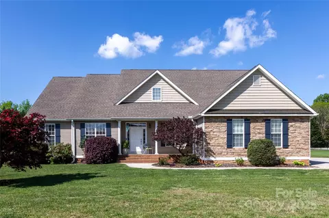 234 Deal Estate Dr, China Grove, NC 28023