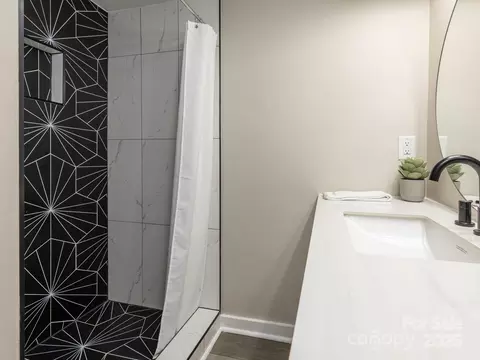 Bath - 803 E 13th St, Kannapolis, NC 28083 photo 3 of 3