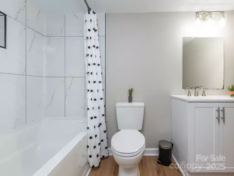 Bath - 803 E 13th St, Kannapolis, NC 28083 photo 2 of 3