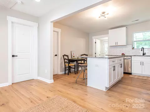 Entry Way - 803 E 13th St, Kannapolis, NC 28083 photo 2 of 3