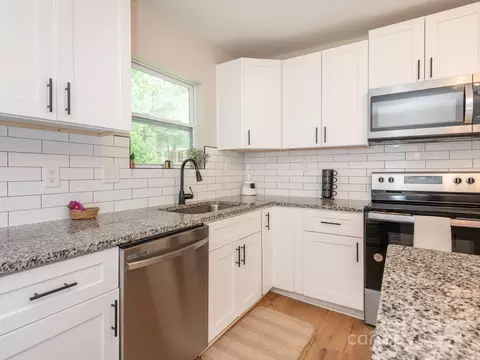 Kitchen - 803 E 13th St, Kannapolis, NC 28083 photo 7 of 10