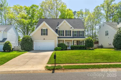 7353 Sedgebrook W Dr W, Stanley, NC 28164