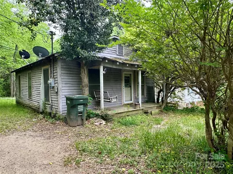 267 Hall Nw Ave NW, Concord, NC 28027