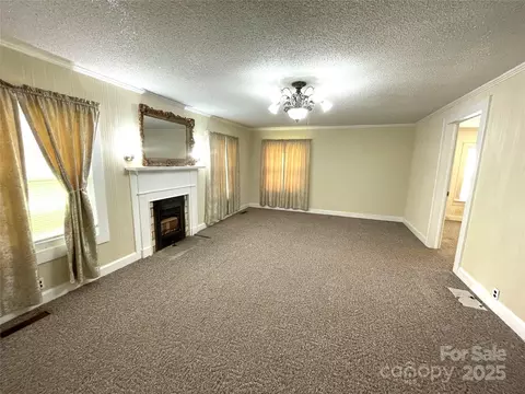 Living - 215 Old Dixie Rd, Lancaster, SC 29720 photo 5 of 6