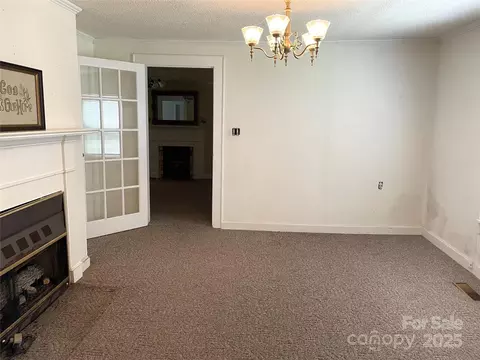 Living - 215 Old Dixie Rd, Lancaster, SC 29720 photo 4 of 6