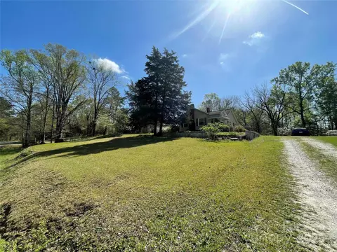 Exterior - 215 Old Dixie Rd, Lancaster, SC 29720 photo 6 of 6