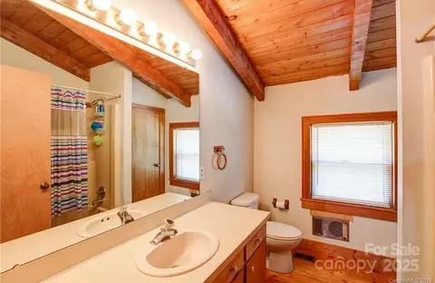 Bath - 3014 Haigler Rd, Monroe, NC 28110 photo 4 of 4
