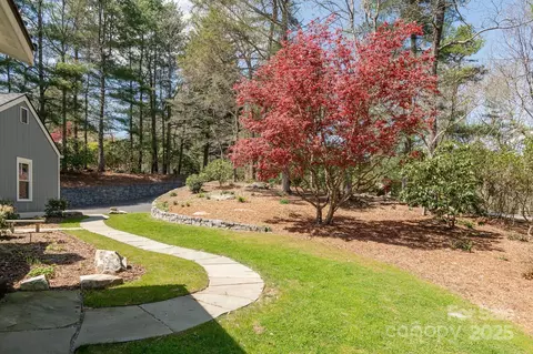 205 Greenleaf Dr, Flat Rock, NC 28731 photo 3