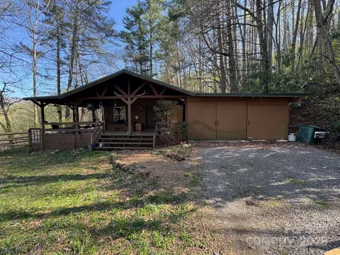 269 E View Rd, Sylva, NC 28779 photo 2