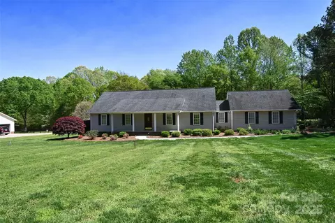 6779 Highway 557 Hwy, Clover, SC 29710