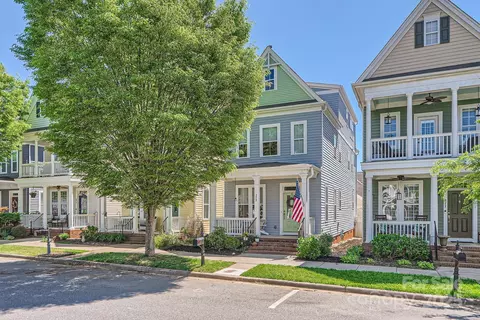 275 Bridges Farm Rd, Mooresville, NC 28115
